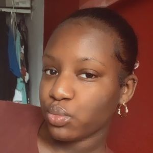 Meet your Posher, Jamia